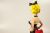 Lucky Luke: La petite danseuse - statuette résine 25 cm