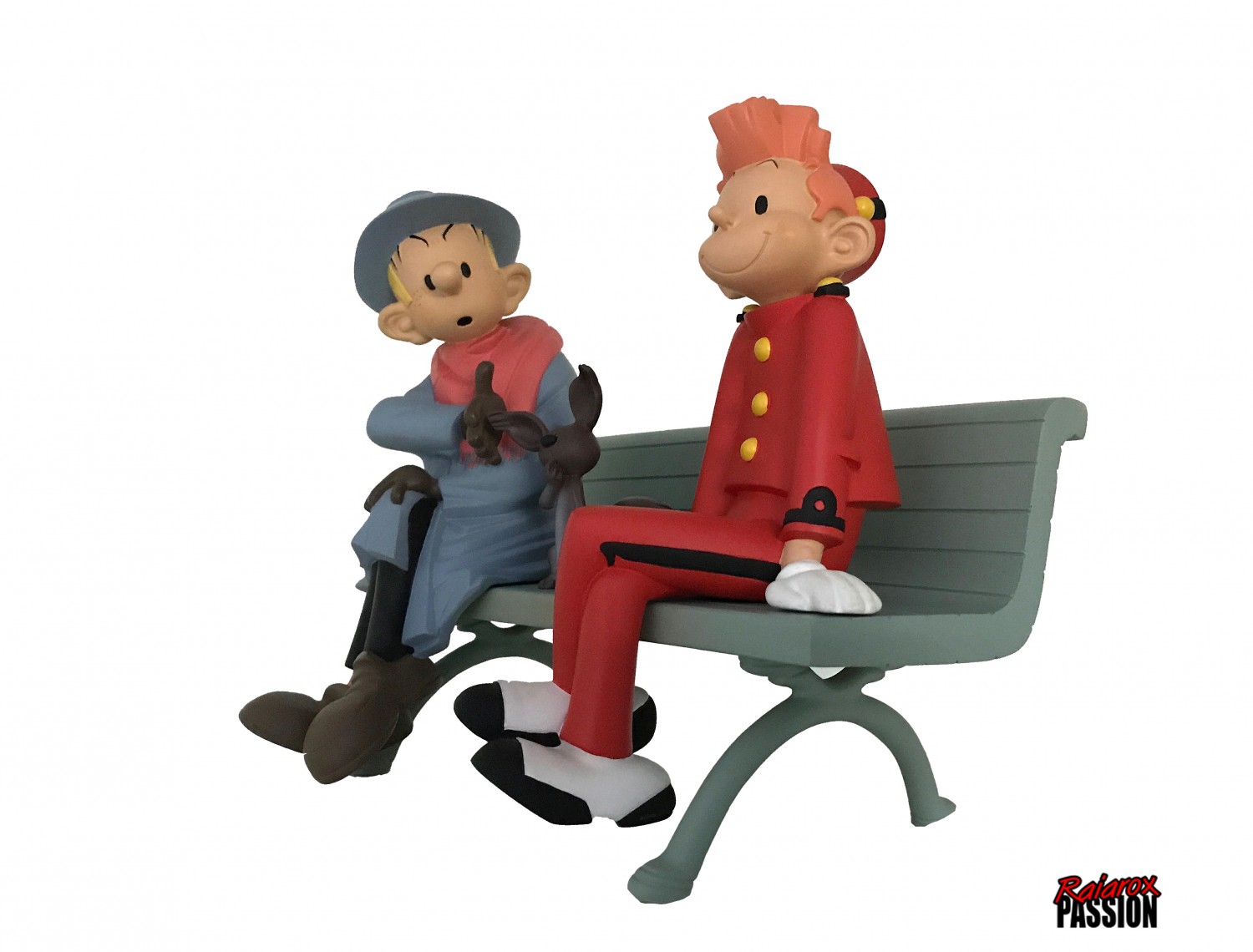 Spirou , Fantasio & Spip assis + le banc