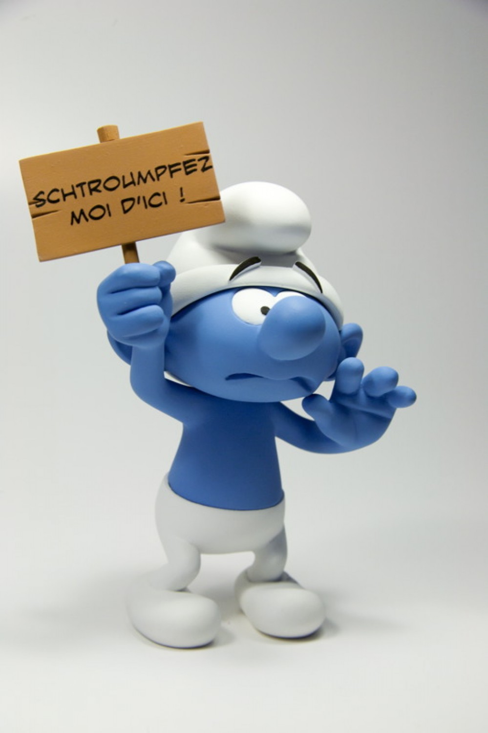 Schtroumpf S.O.S."Schtroumpfez-moi d'ici" - statuette résine 12 cm