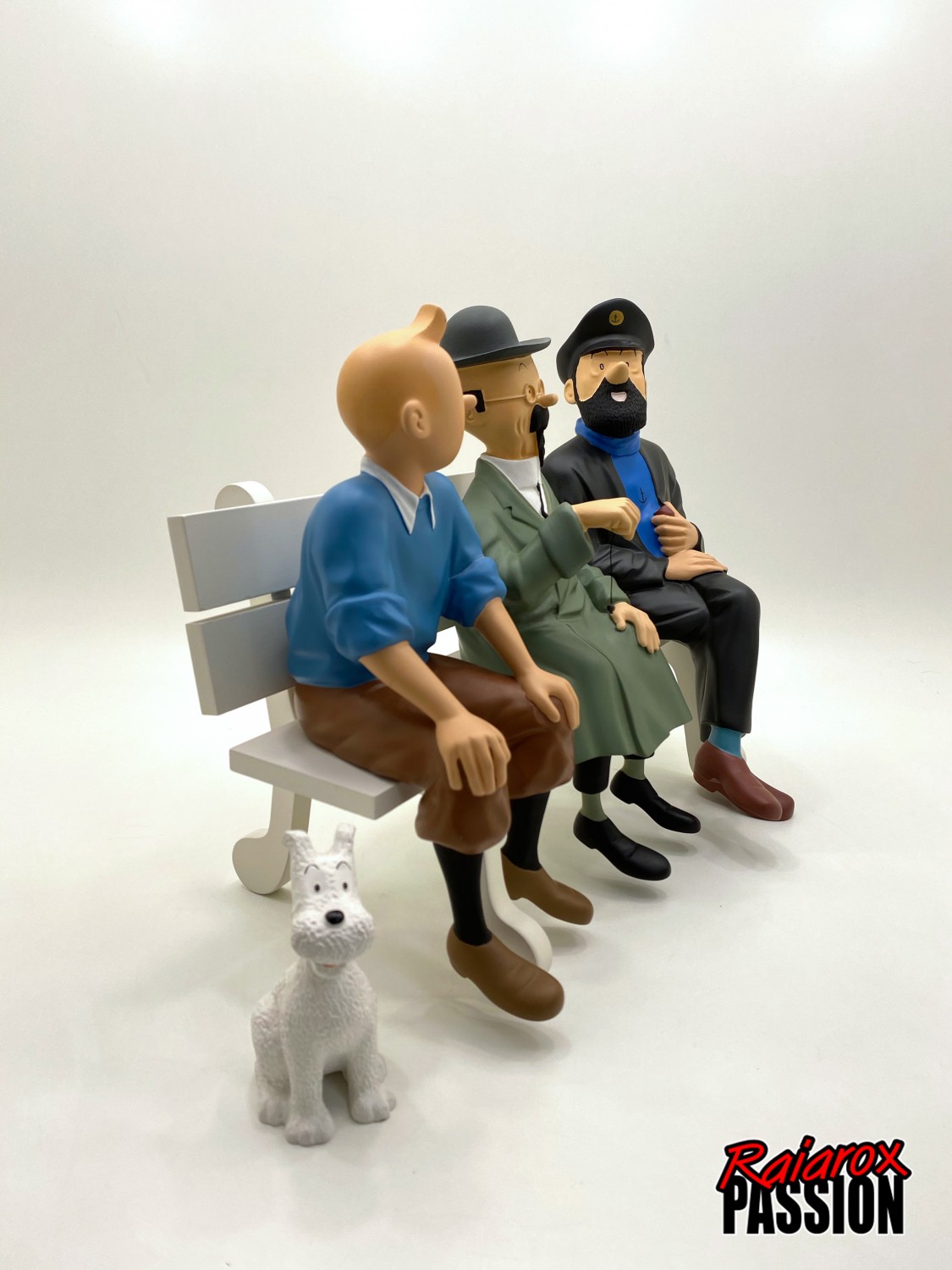 Tintin , Milou , Tournesol & Haddock Assis - Statuettes résine 30 cm