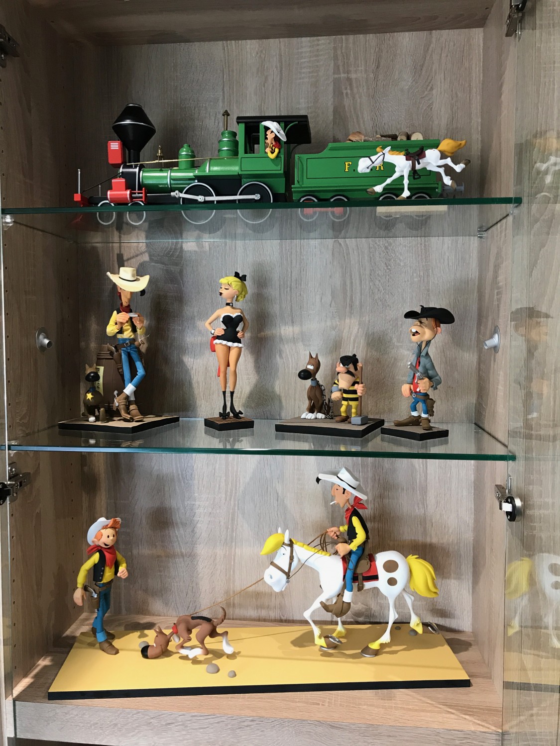 Lucky Luke , le cowboy - Statuette résine 26 cm