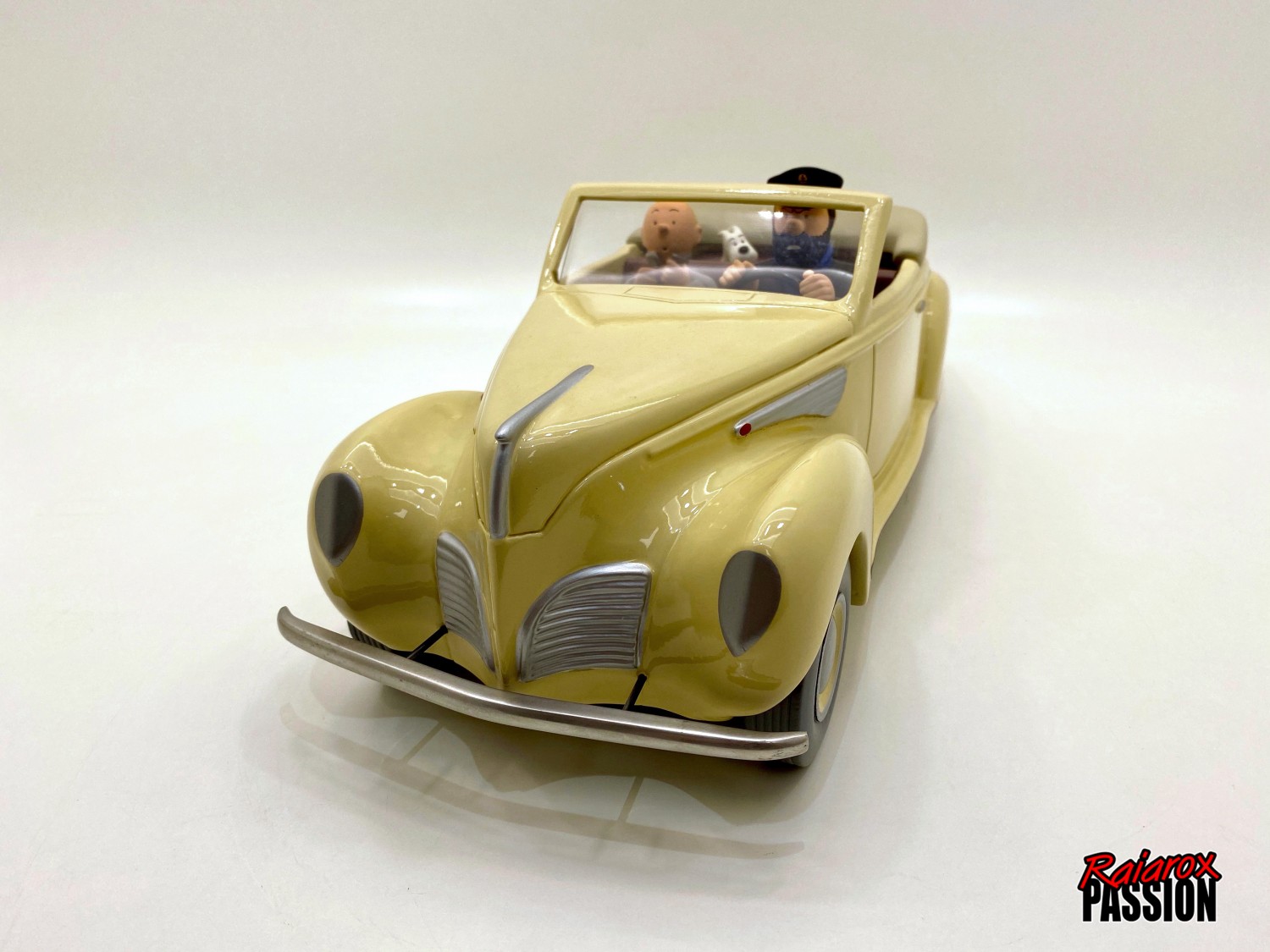 Lincoln Zephyr Aroutcheff - Moulinsart