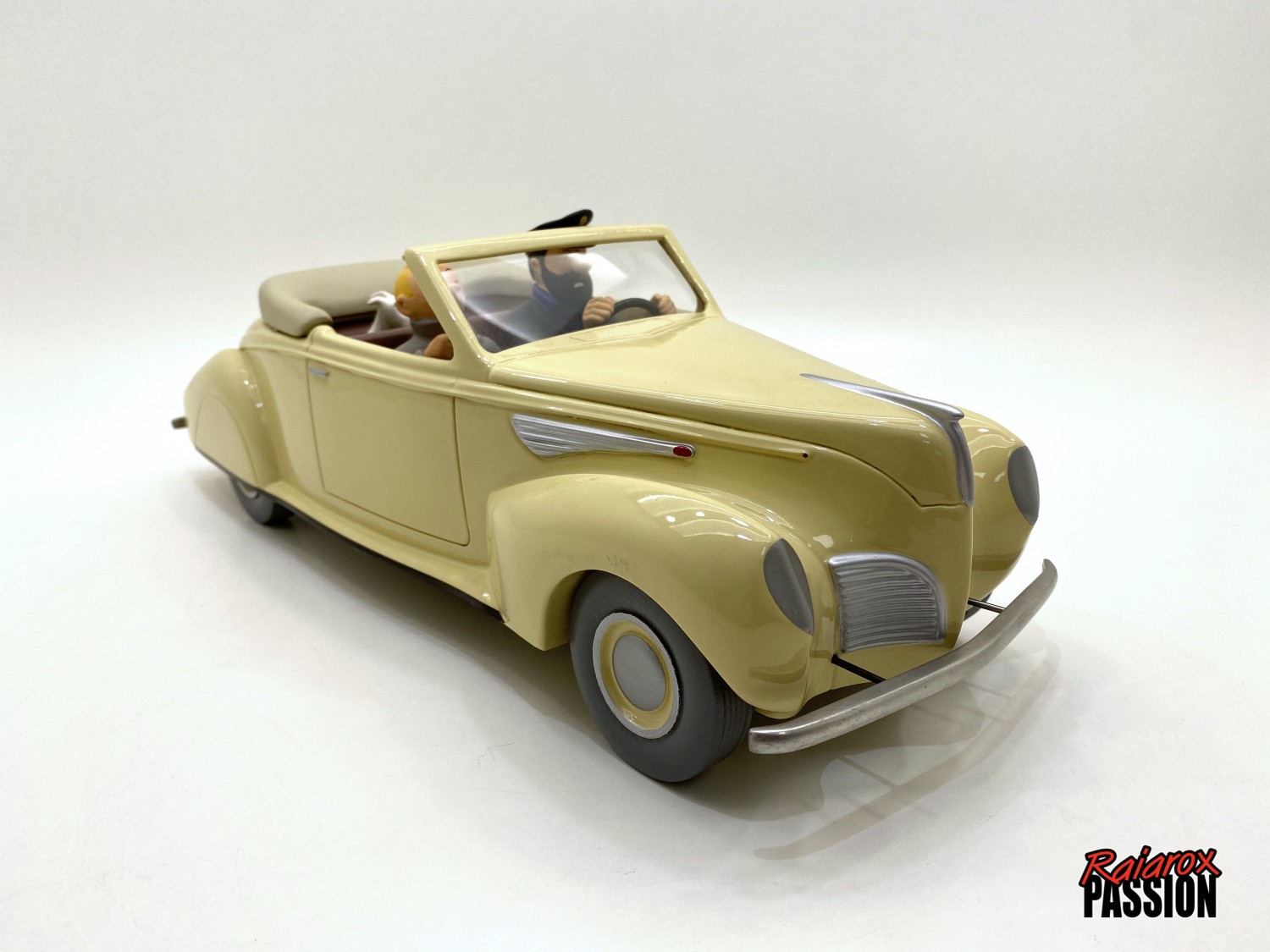 Lincoln Zephyr Aroutcheff - Moulinsart