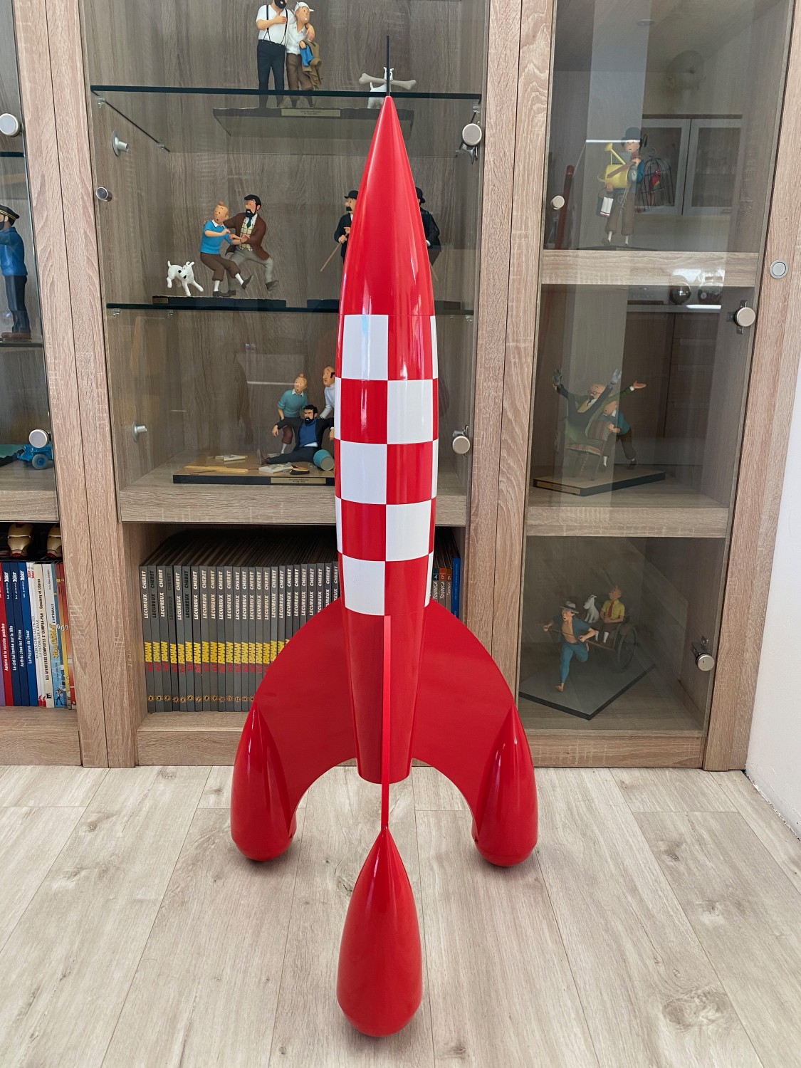 Hergé Fusée Tintin Aroutcheff – Réf MFT 67 cm