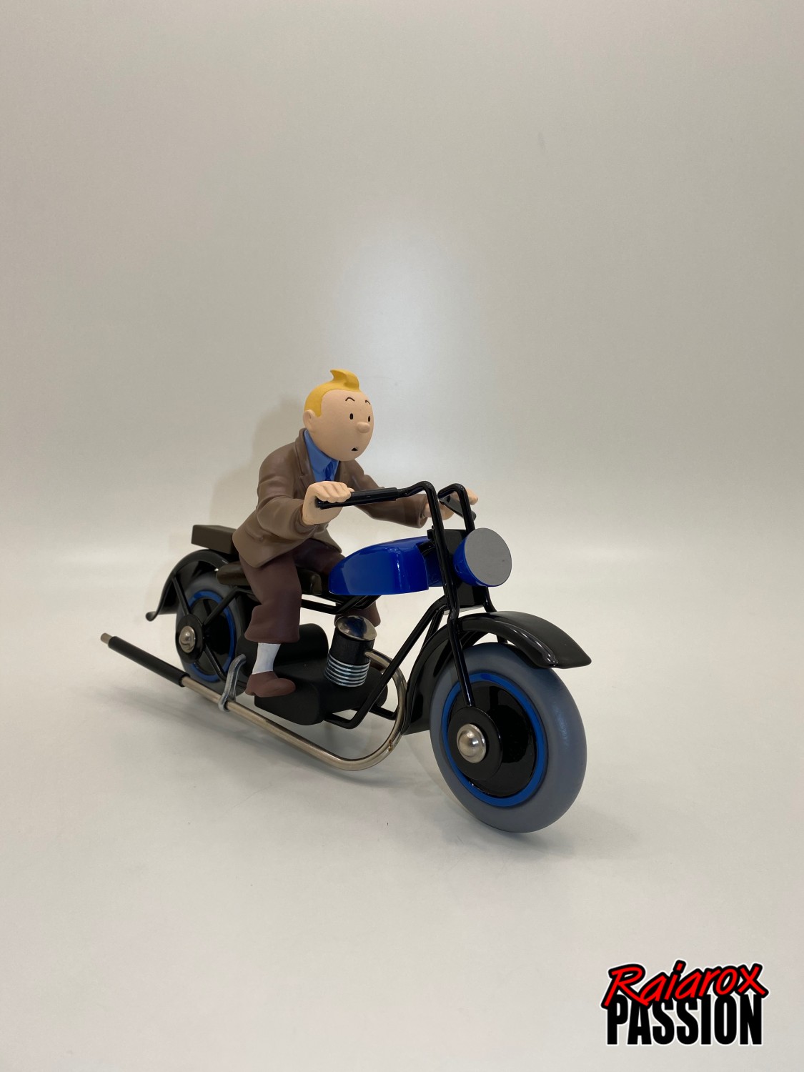 Tintin moto - Aroutcheff