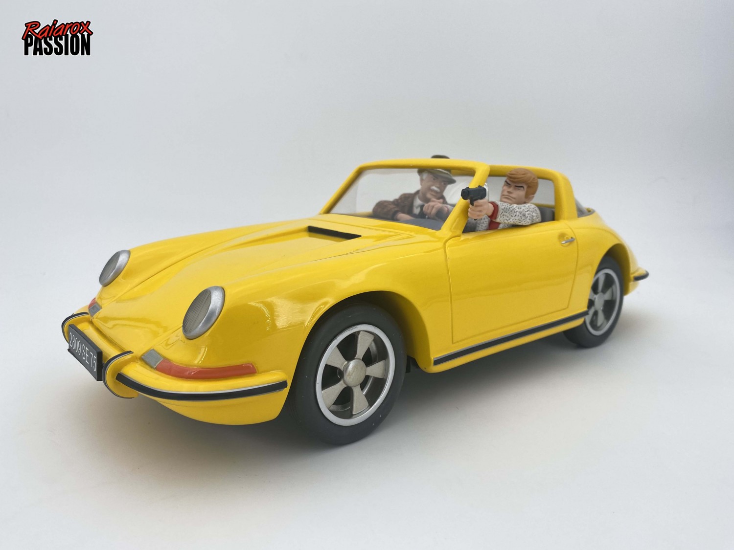 Ric Hochet -Porsche 911 Carrera Targa jaune