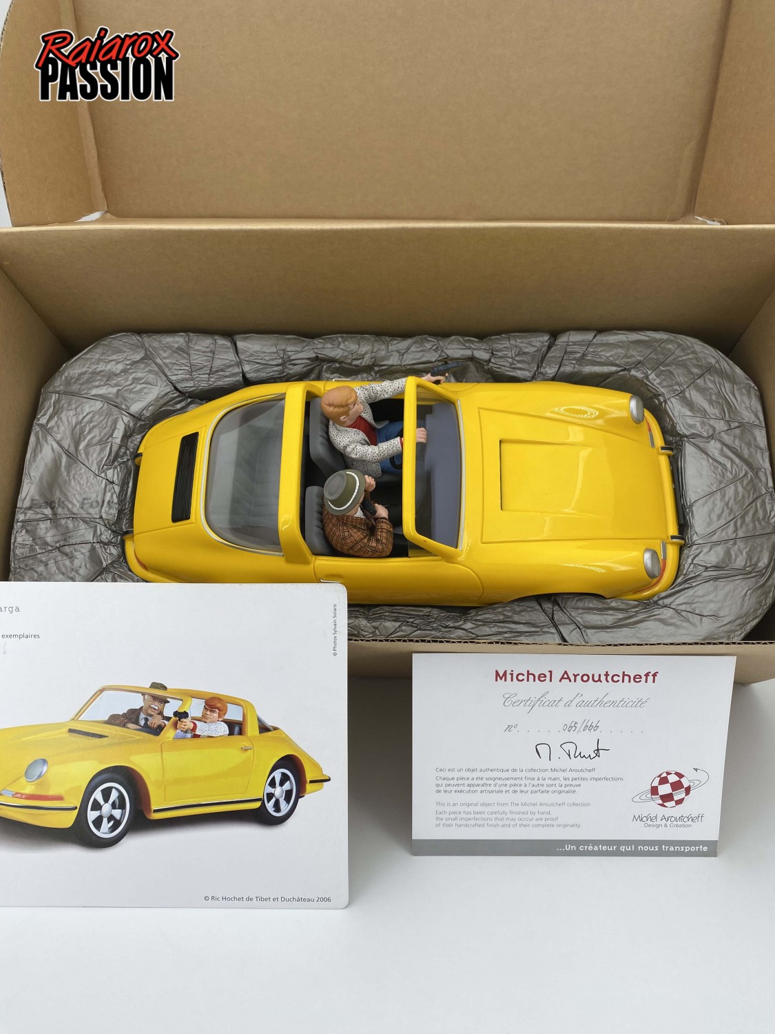 Ric Hochet -Porsche 911 Carrera Targa jaune